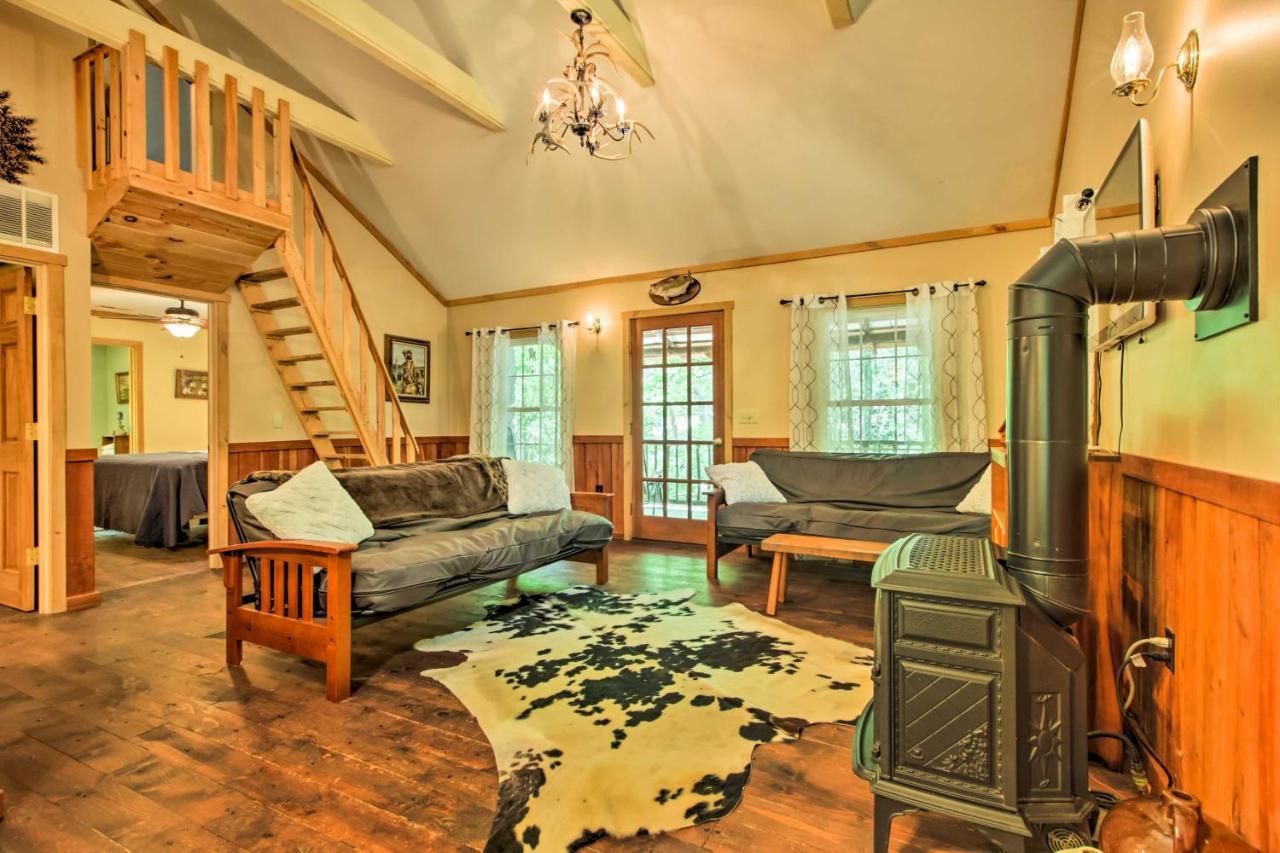Clearwater Cabin On 10 Acres With Trout Stream! Monterey Εξωτερικό φωτογραφία