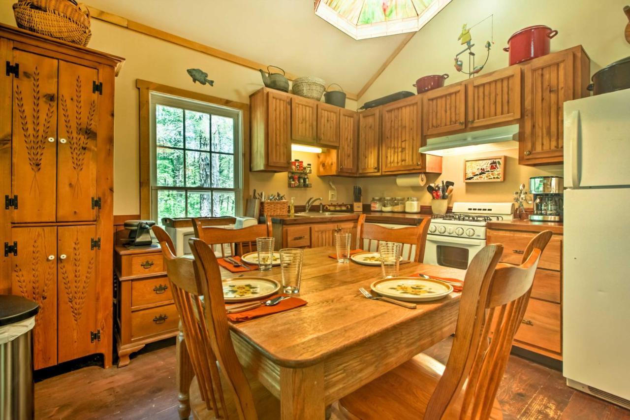 Clearwater Cabin On 10 Acres With Trout Stream! Monterey Εξωτερικό φωτογραφία