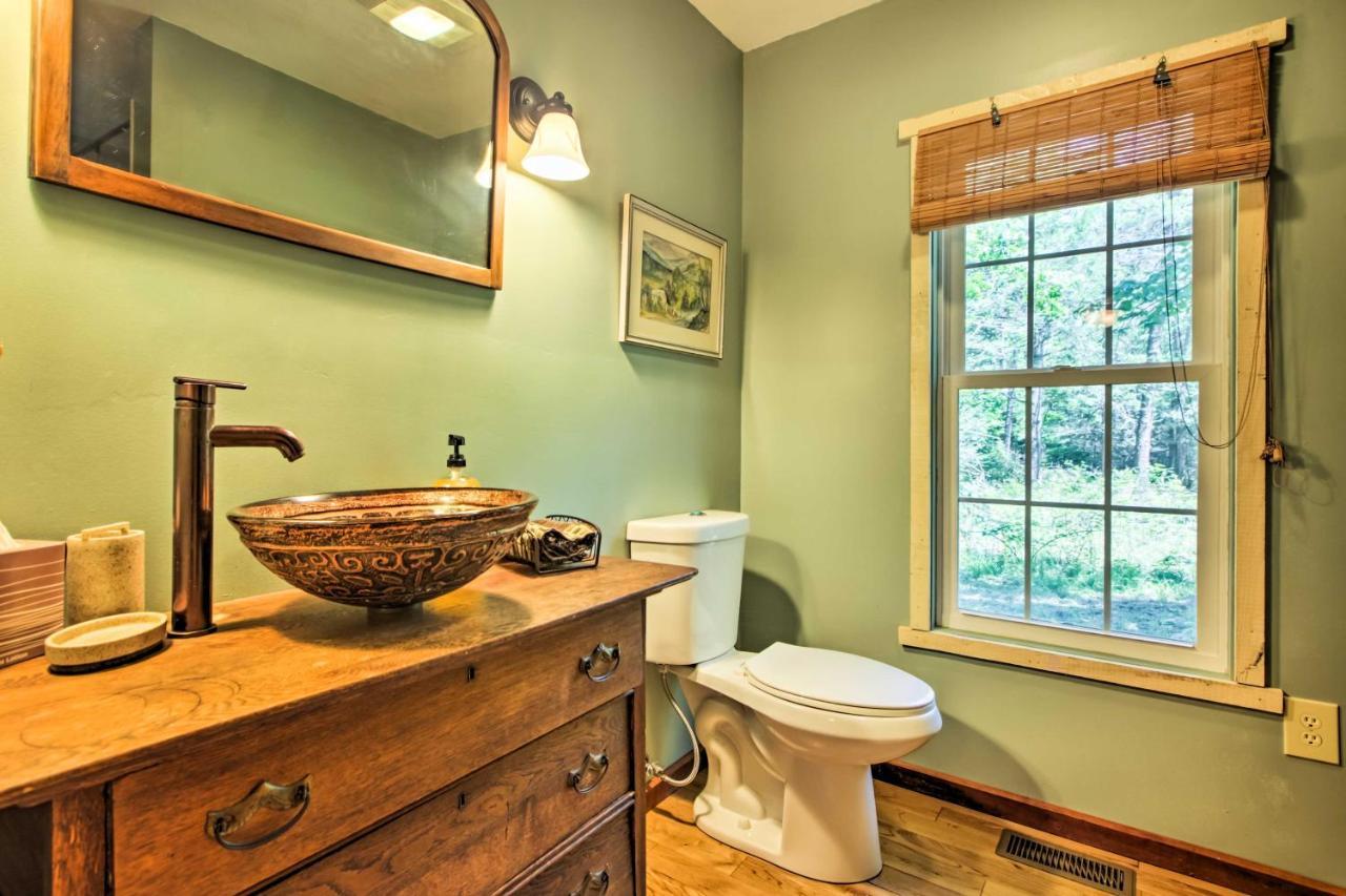 Clearwater Cabin On 10 Acres With Trout Stream! Monterey Εξωτερικό φωτογραφία